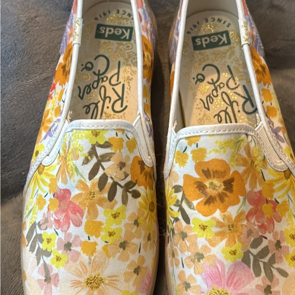 Like new women’s size 7.5